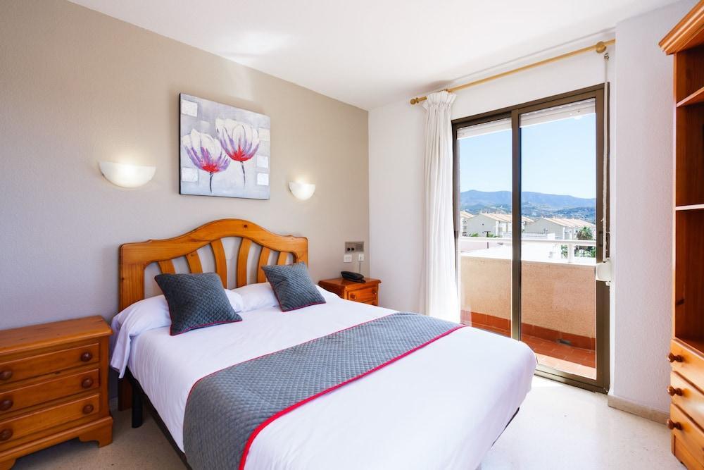 Oyo Hotel Costa Andaluza Motril Esterno foto