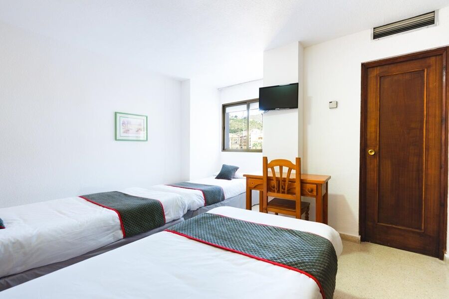 Oyo Hotel Costa Andaluza Motril Esterno foto