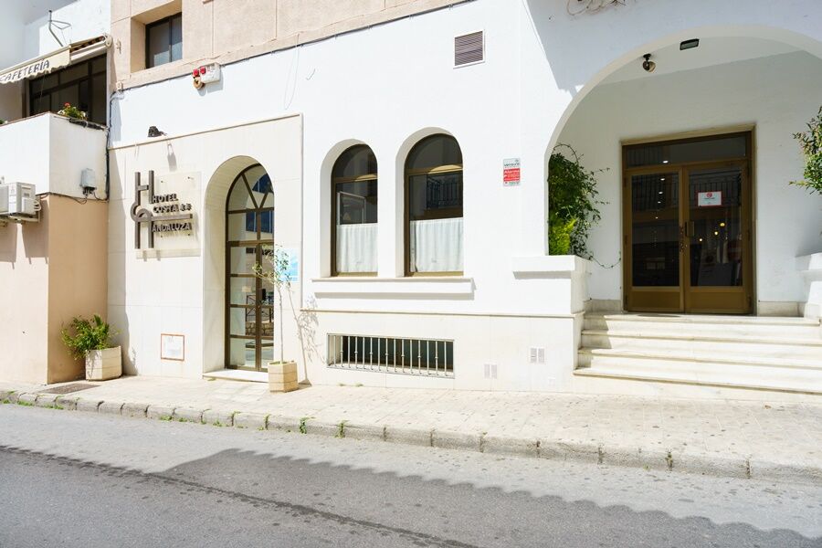 Oyo Hotel Costa Andaluza Motril Esterno foto